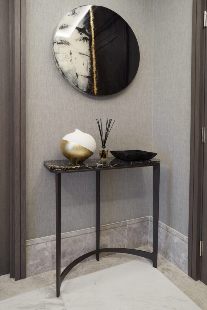 1508 London Clarges Mayfair Beaumont Console Table