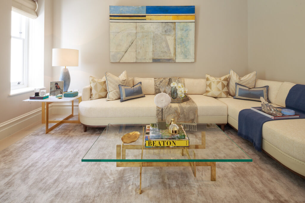 CPC London Metrpolitan Console table